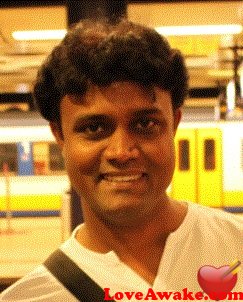 pankaj28feb Canadian Man from Longueuil