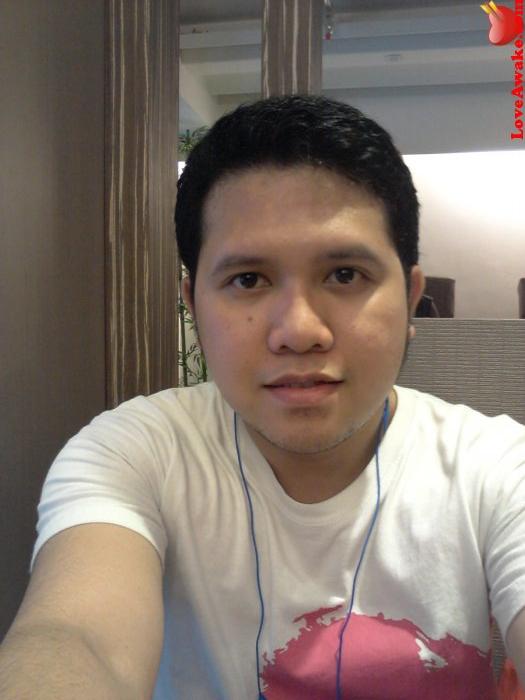 kramleb Filipina Man from Makati