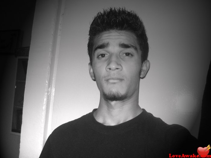reezoahmed Pakistani Man from Karachi