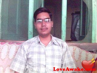 lovetoall Pakistani Man from Lahore