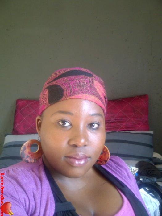 Red-Jay African Woman from Johannesburg