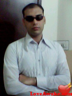 ahzee Pakistani Man from Karachi