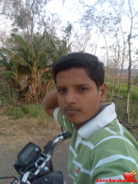 wsatya Indian Man from Mumbai (ex Bombay)