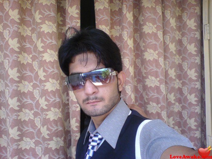 atif143zahida Pakistani Man from Lahore