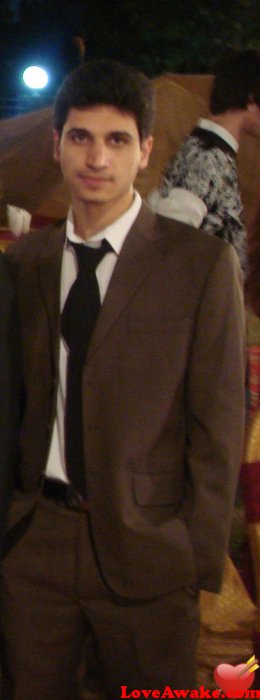 ajushan Pakistani Man from Islamabad