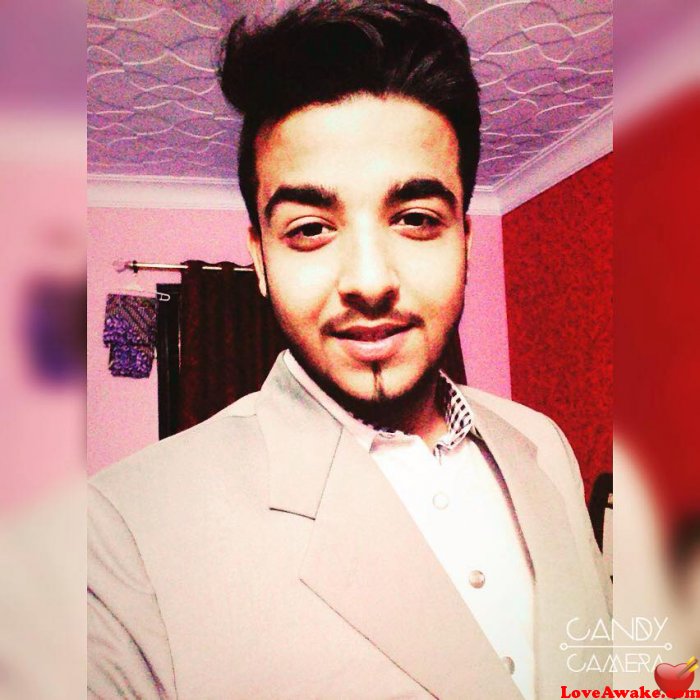 Zainkasmani123 Pakistani Man from Karachi