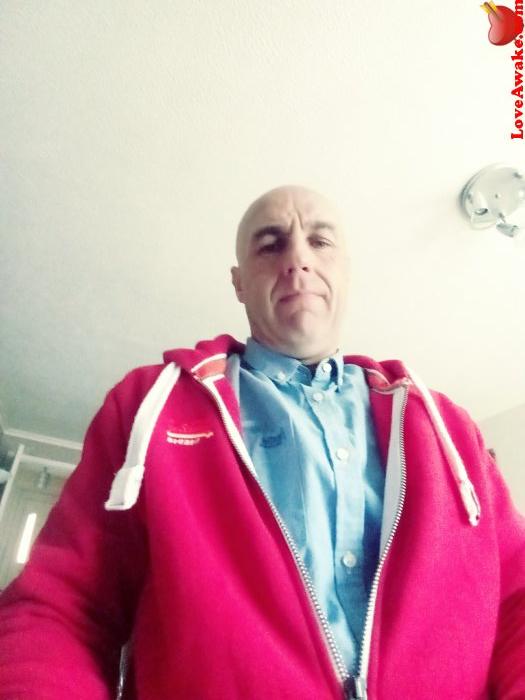 Mrsingle53 UK Man from Far Bletchley