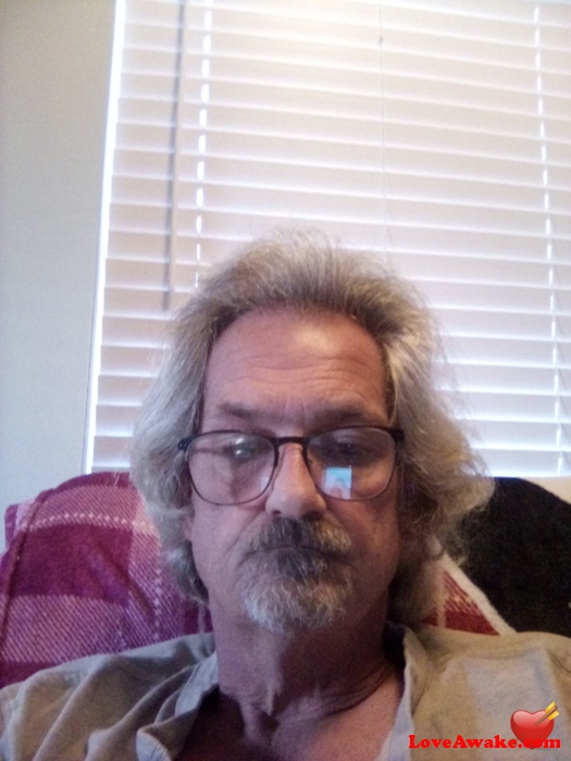 Azzipdibrom American Man from Lakeland