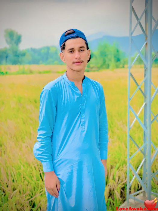 Umar0 Pakistani Man from Attock