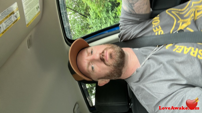 Bald-guy7148 American Man from Parsippany