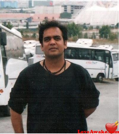 kbj70 Indian Man from Ahmedabad