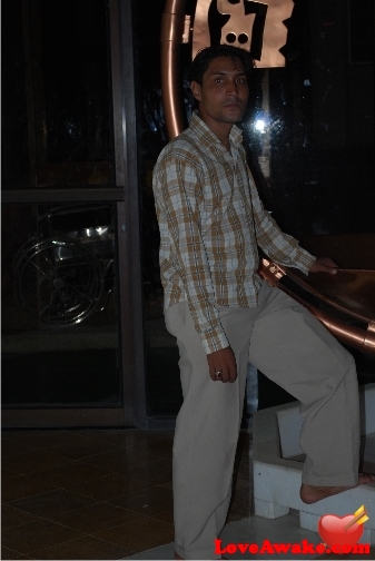 braveinn Pakistani Man from Lahore