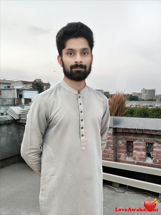 saqlain0317 Pakistani Man from Gujrat