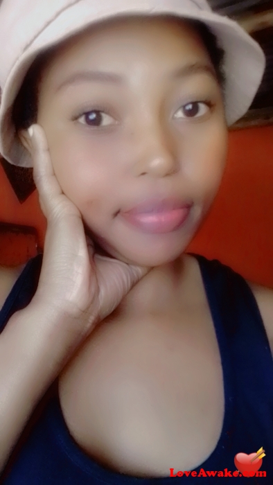 Nonkosi1 African Woman from Bergville