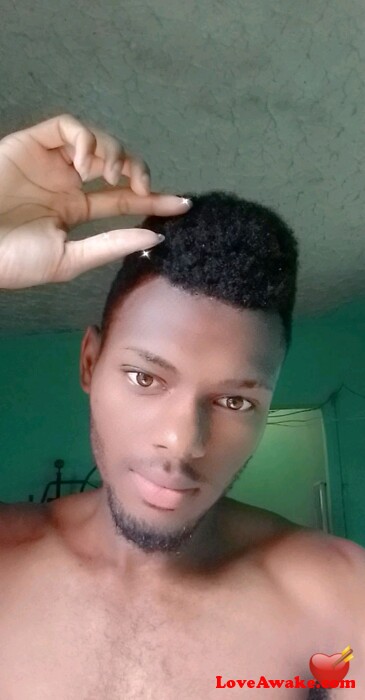 DEM876 Jamaican Man from Kingston