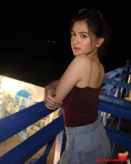 juraya Filipina Woman from Queson/Siain
