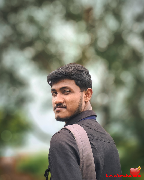 Subha10 Indian Man from Haldia