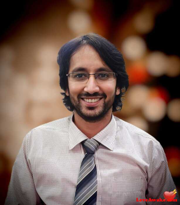 lonlyiqbal Pakistani Man from Islamabad