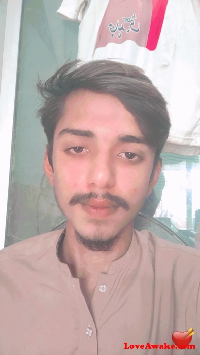 Na019a Pakistani Man from Vehari