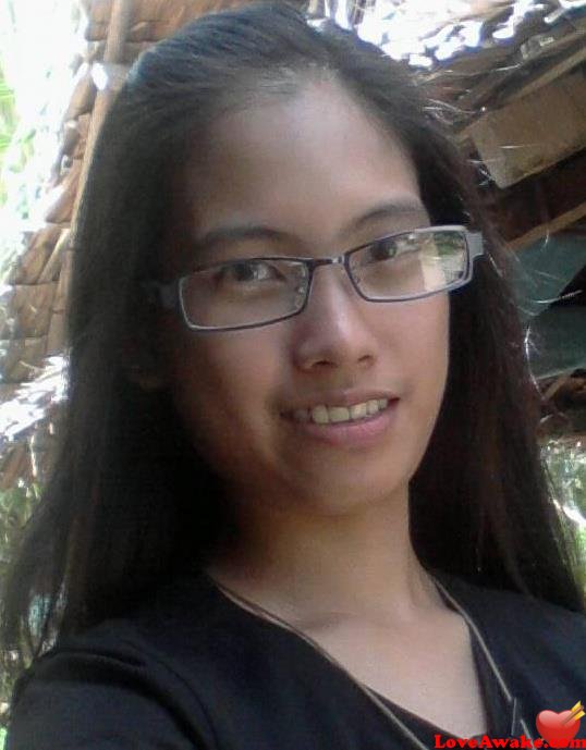 CE1021 Filipina Woman from Leyte
