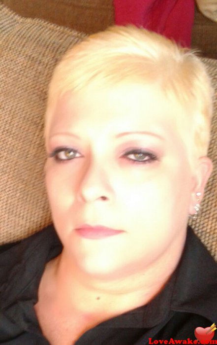 MizzMary72 American Woman from Kingston