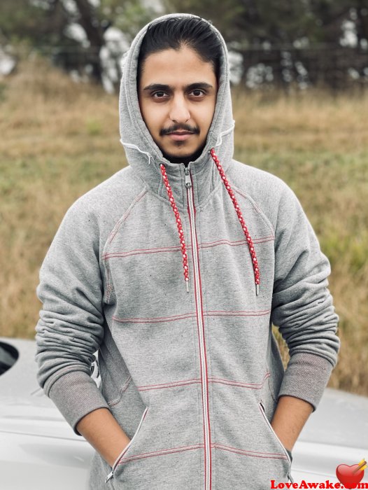 Mani0Malik Australian Man from Melbourne