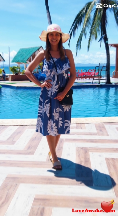 Yianne Filipina Woman from Leyte