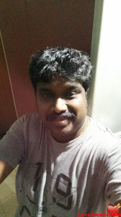 Vinu2016 UAE Man from Sharjah