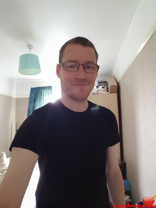 Adyy38 UK Man from Wiltshire