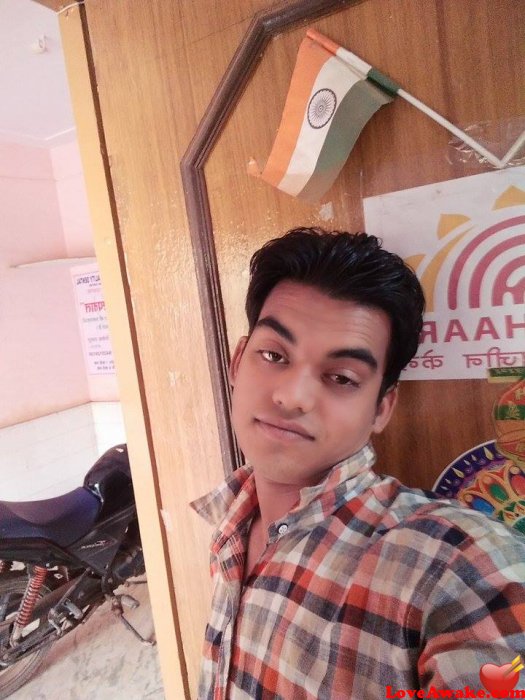 Aamilk Indian Man from Indore