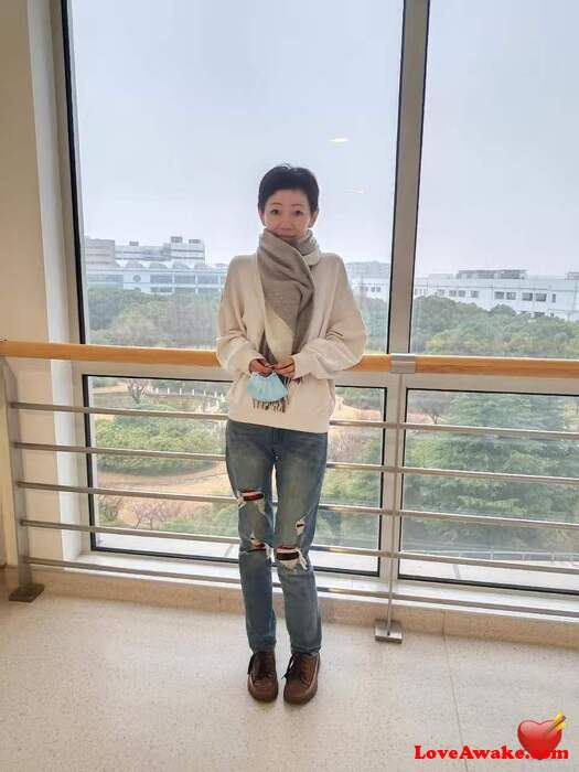 Chloe912 Chinese Woman from Pudong/Shanghai