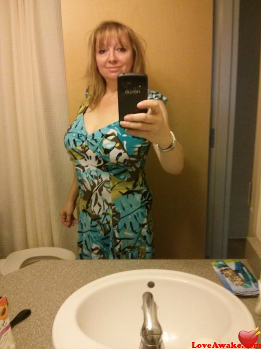 carole67 Canadian Woman from Kitchener