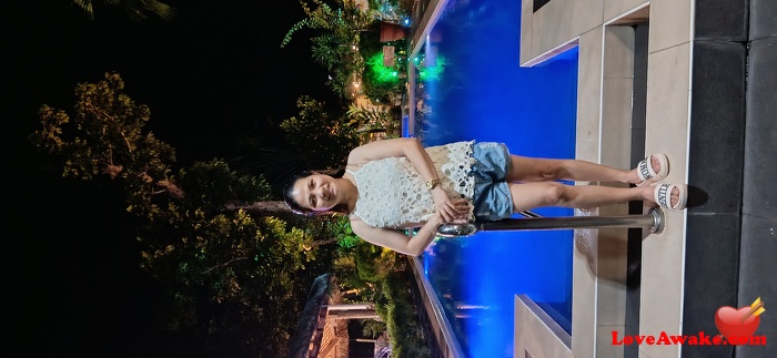 ladyhushpink Filipina Woman from Legaspi