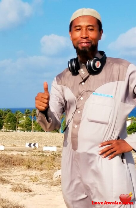 USAblkmuslimguy Egyptian Man from Aswan