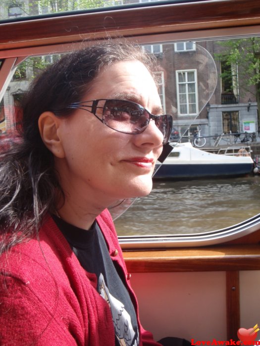 sbreanne Dutch Woman from The Hague = s-Gravenhage