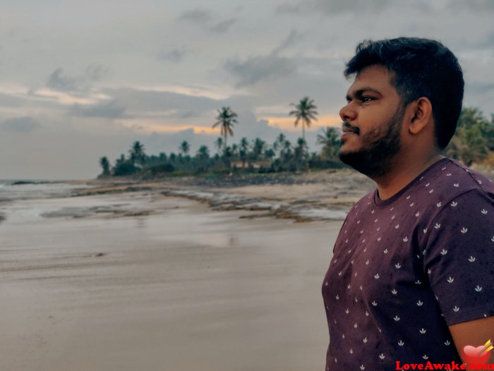 malakawa Sri Lankan Man from Colombo