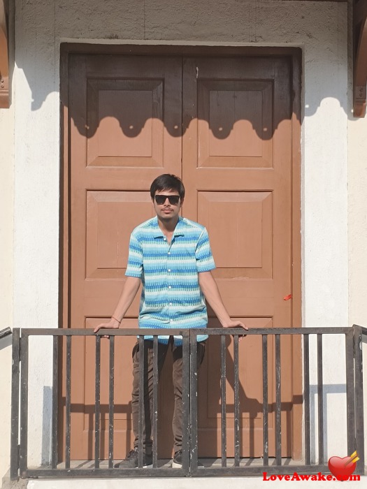 Shubham1412 Indian Man from Surat