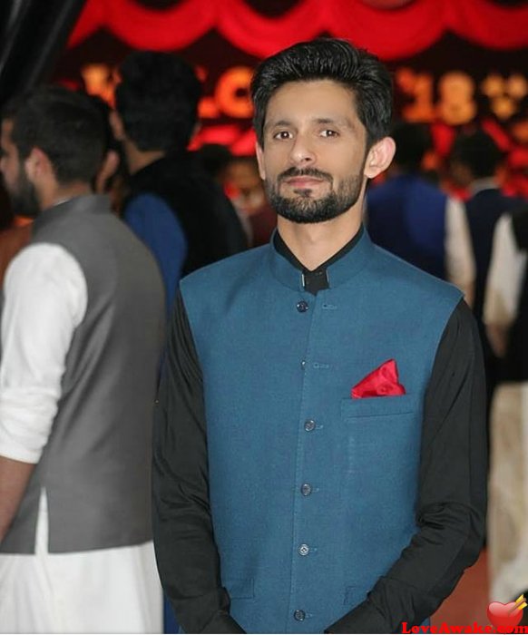 Dr-Romantic Pakistani Man from Abbottabad