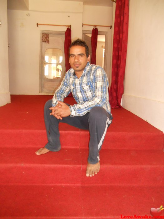 majeedmalla Indian Man from Zirakpur