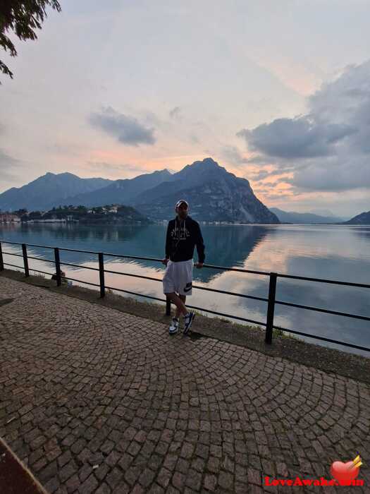 Samielkochi Italian Man from Lecco