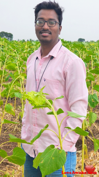 AKASH9803 Indian Man from Pune