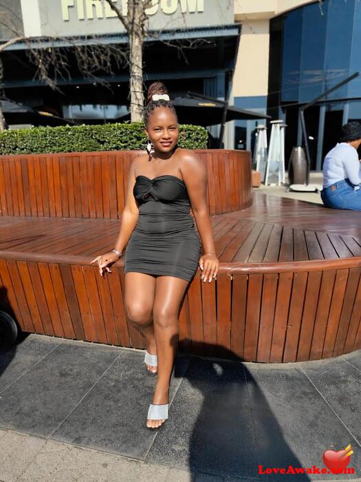 Matshepom African Woman from Hoedspruit