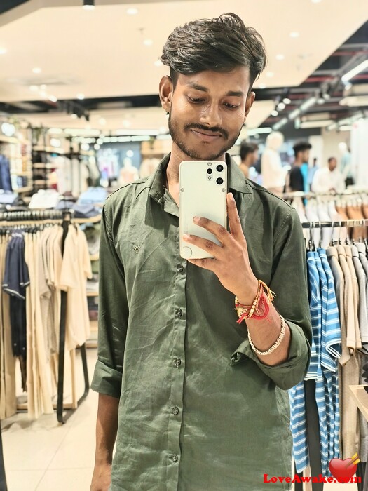 Nitin1A Indian Man from Kolkata (ex Calcutta)