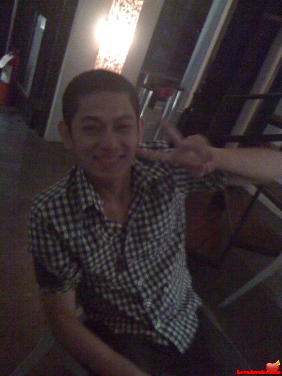 peej Filipina Man from Manila