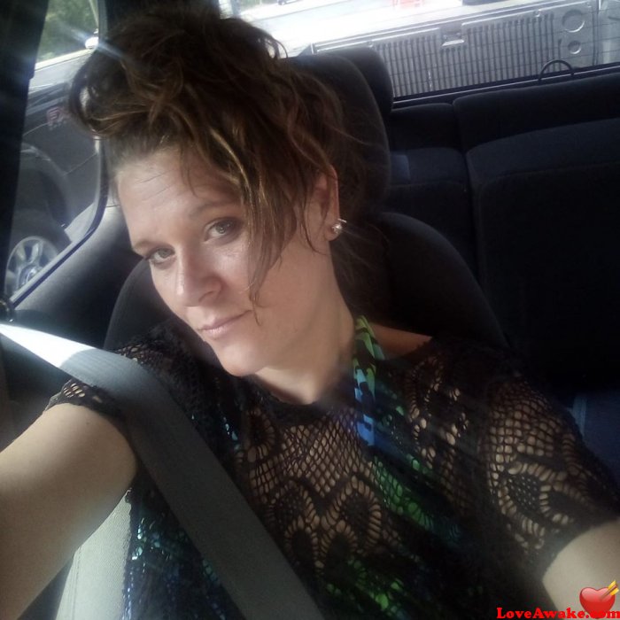 marycn452 American Woman from Portland