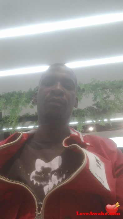 0670772560 African Man from Durban