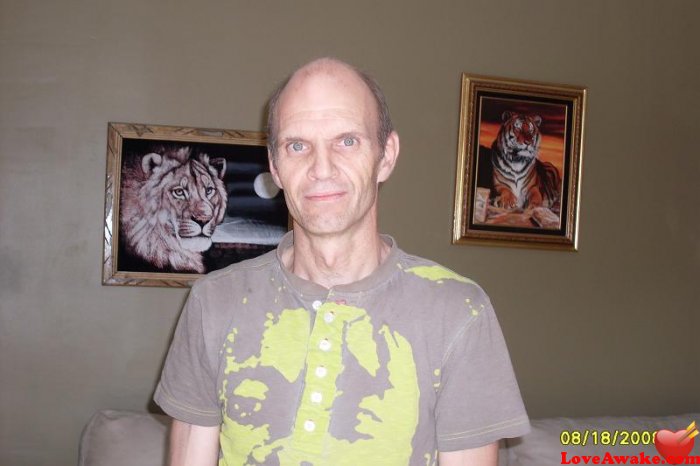 extremnice Canadian Man from Calgary