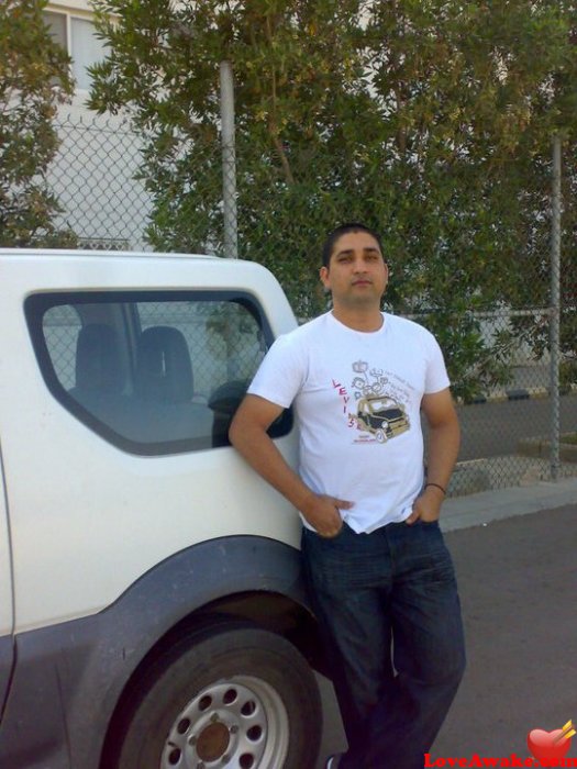 steeelman4 Bahraini Man from Manama