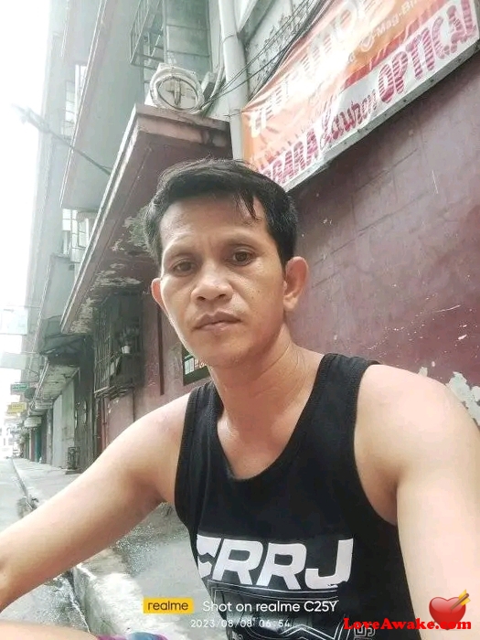 Jeraldroble Filipina Man from Manila