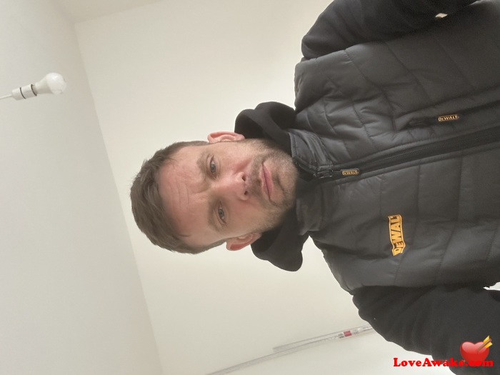 GUNNERBOY85 UK Man from Southampton